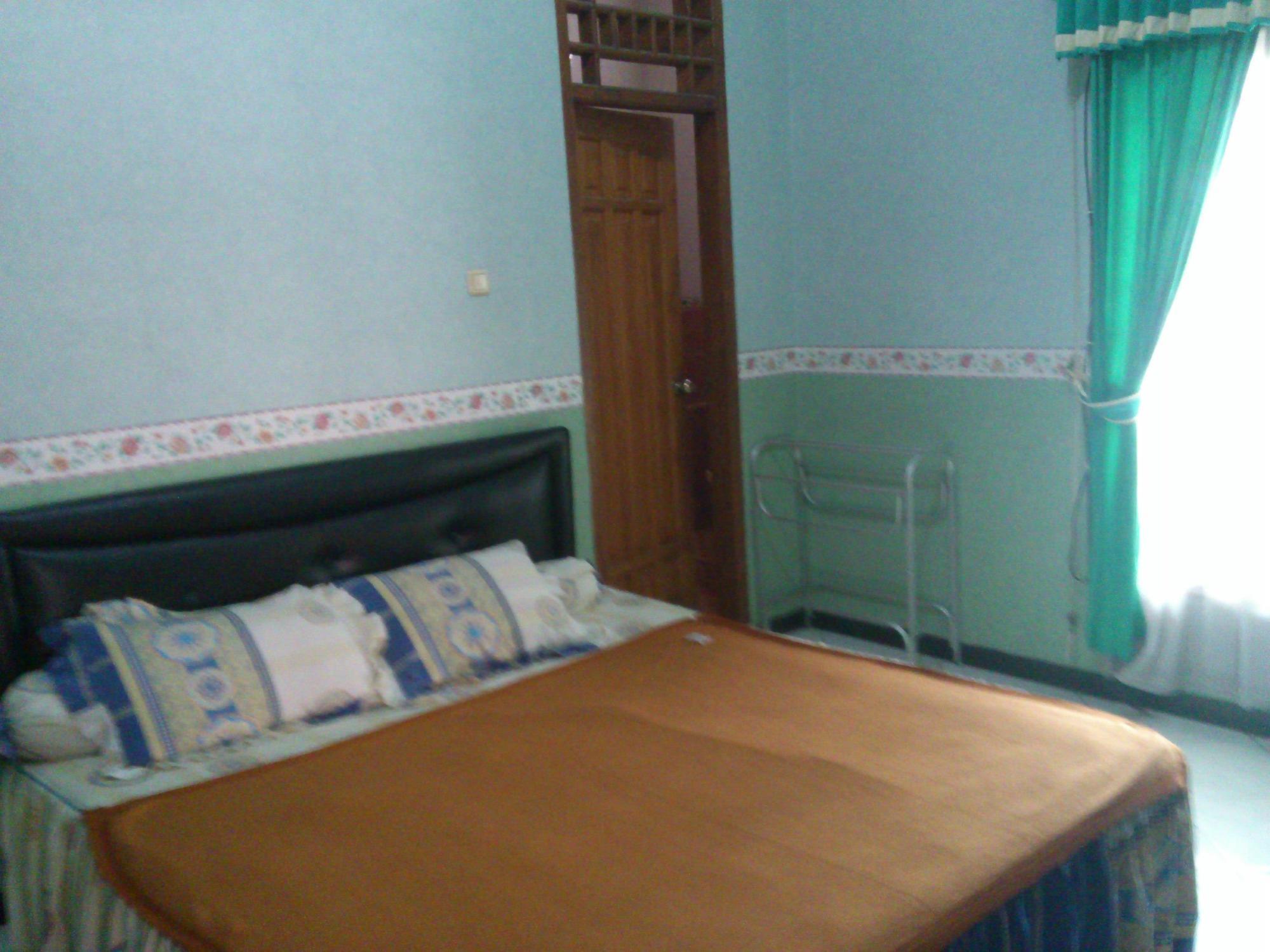 Tjahaja Baroe Syariah Mitra Reddoorz At Dukuh Kupang Hotel Surabaya Ngoại thất bức ảnh